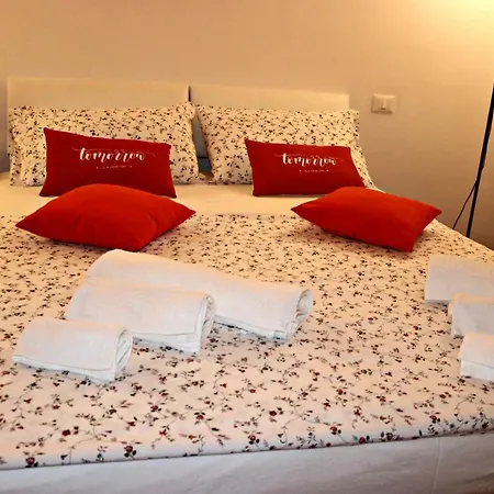 La Casetta Di Clara Apartmán *