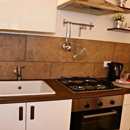 La Casetta Di Clara Apartmán *